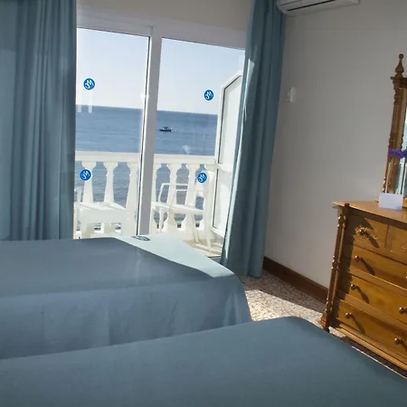 Moon Dreams Mediterraneo 3* توريمولينوس